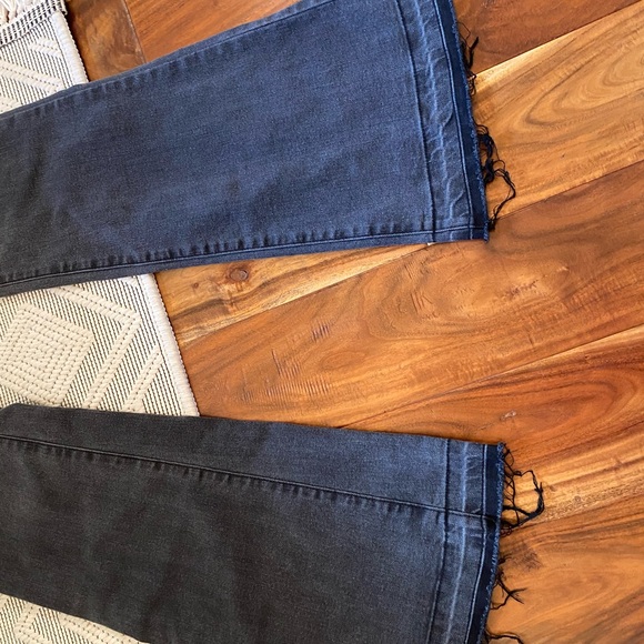 Jessica Simpson Stylish Black Flared Jeans,SZ 27 - Picture 7 of 7